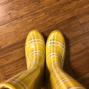 Sperry rain boots